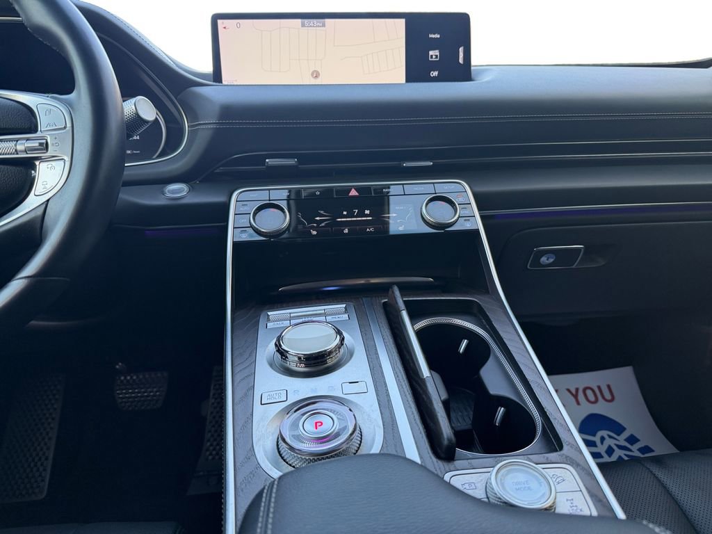 Used 2024 Genesis GV80 2.5T image 11