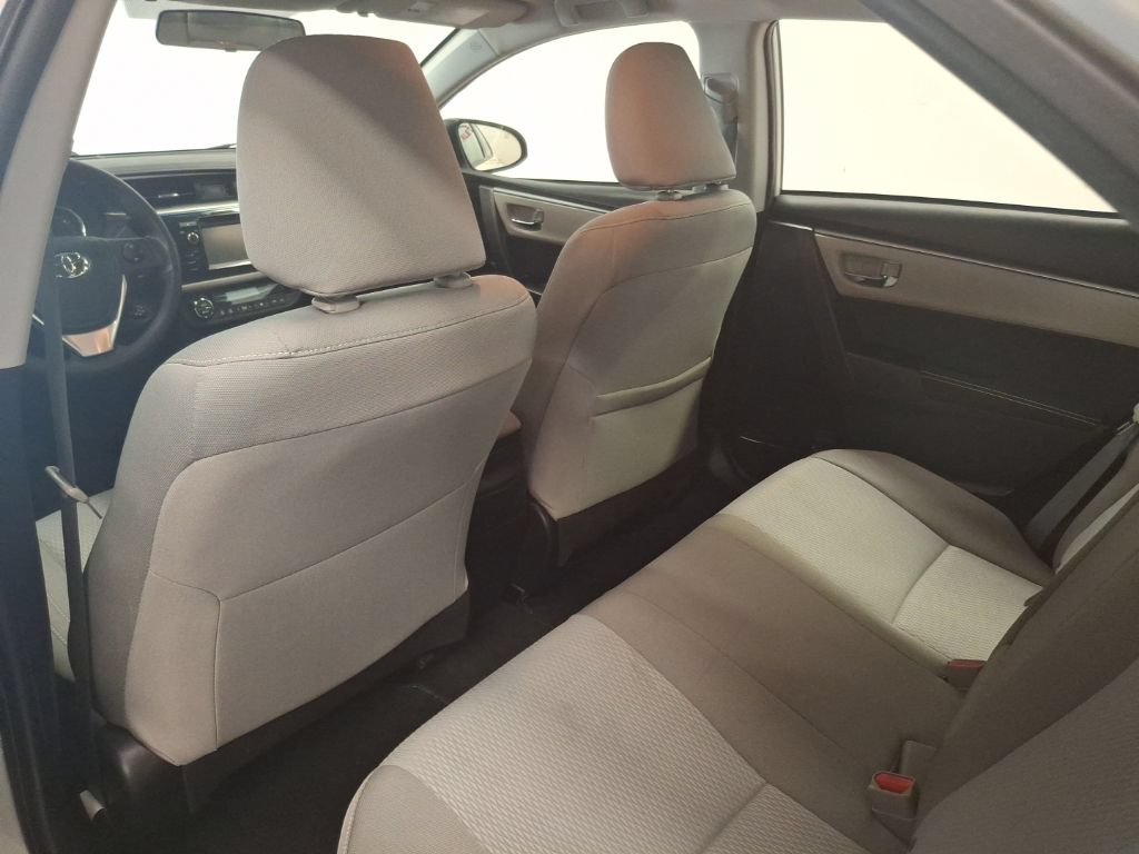 Used 2016 Toyota Corolla LE FWD image 14