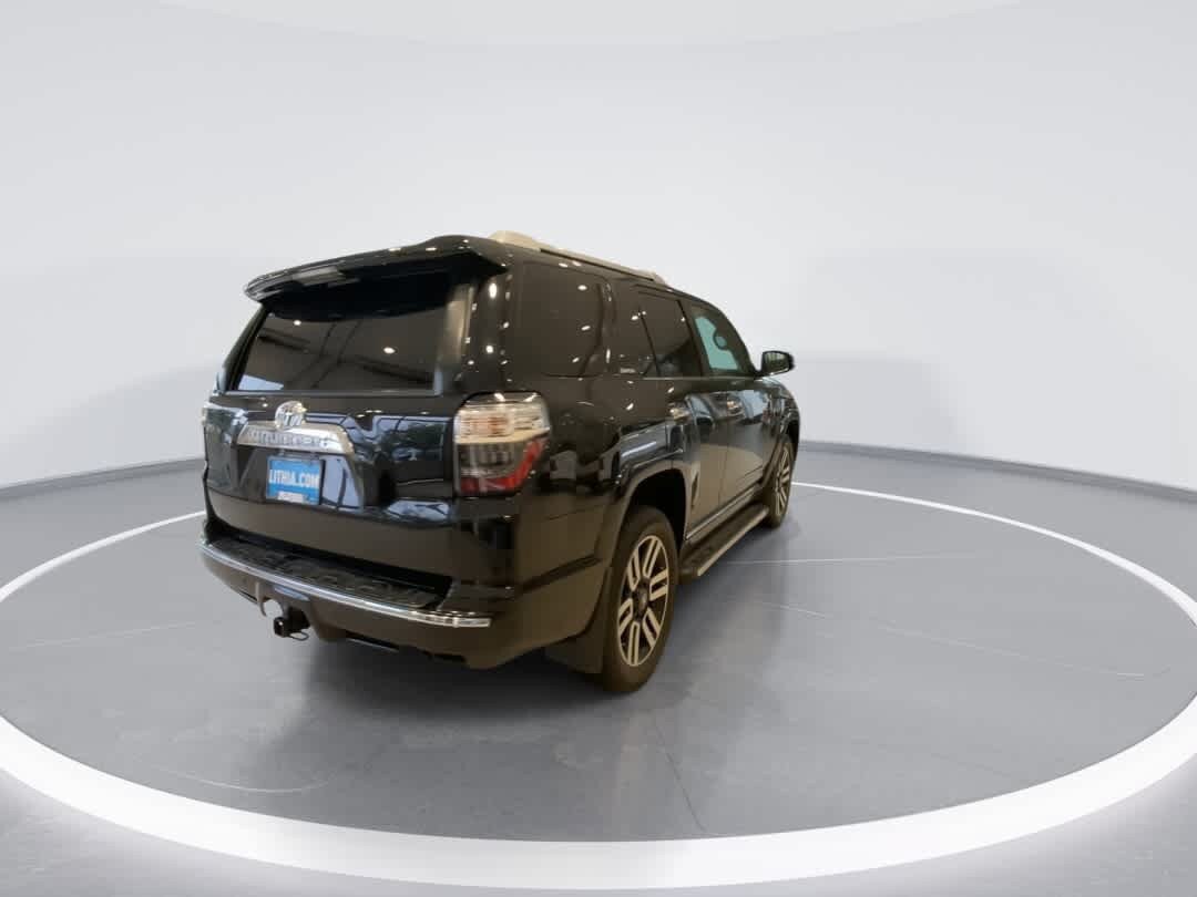 Used 2017 Toyota 4Runner Limited AWD/4WD image 8