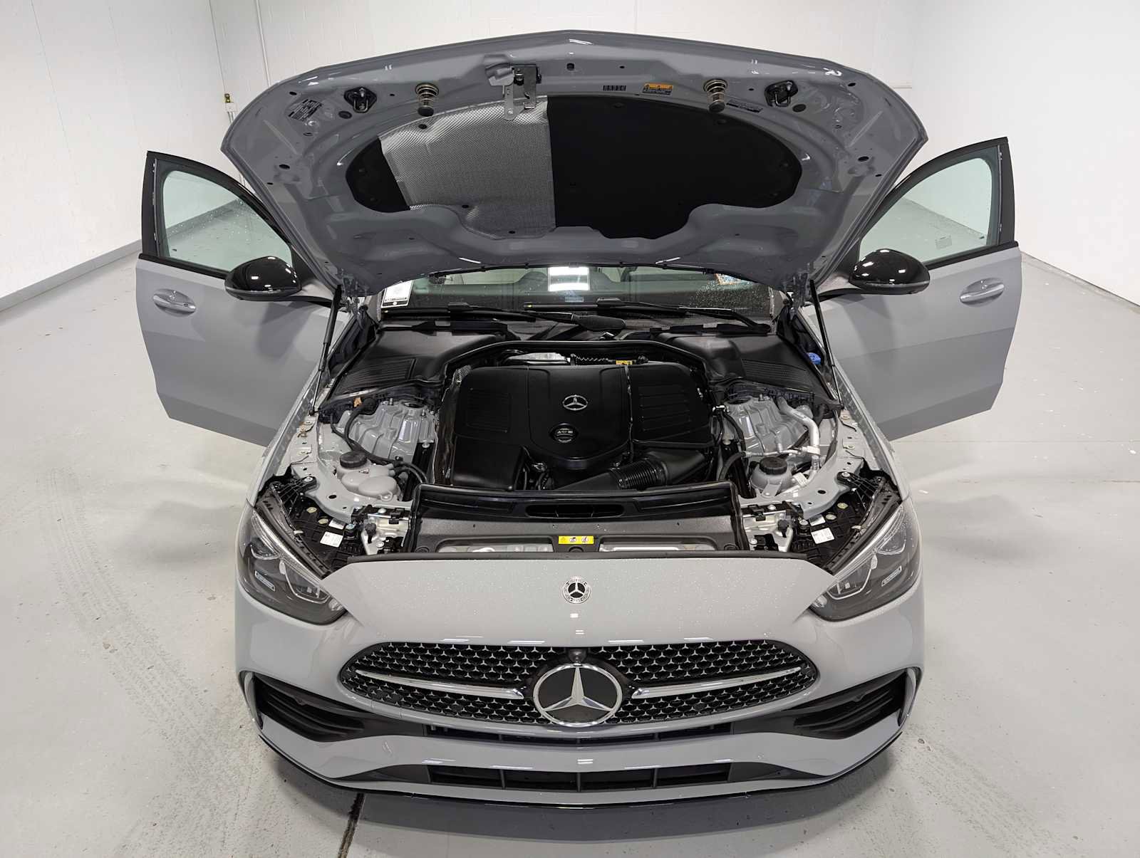 New 2026 Mercedes-Benz C 300 4MATIC Sedan image 11