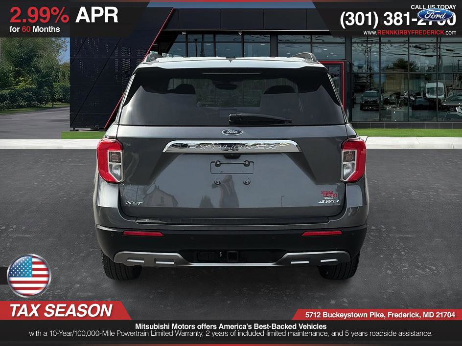 Used 2023 Ford Explorer XLT w/ Equipment Group 202A image 6