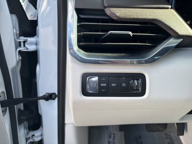 Used 2026 GMC Acadia Denali w/ Super Cruise Package image 14