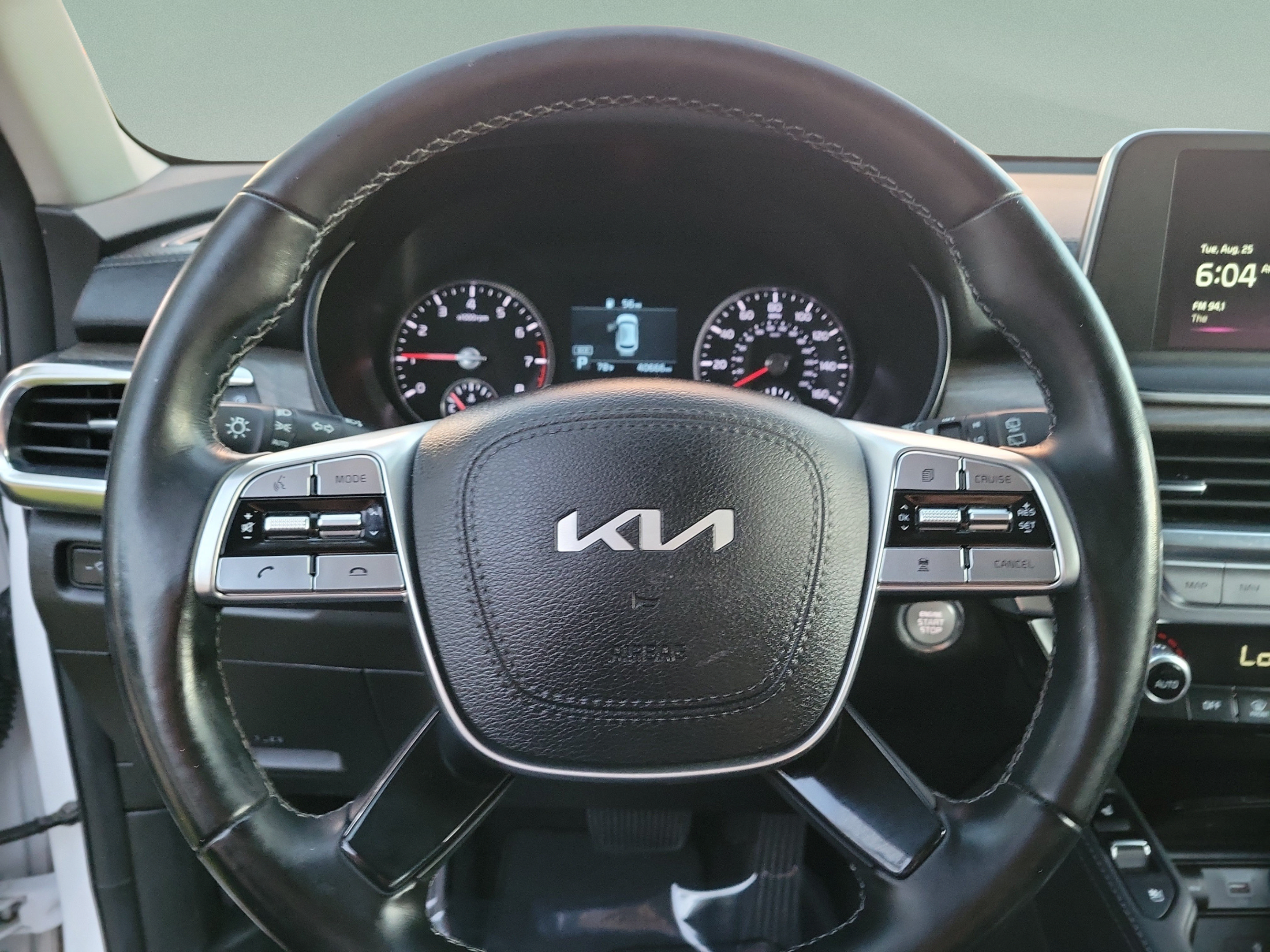 Certified 2022 Kia Telluride EX w/ EX Premium Package AWD/4WD image 20