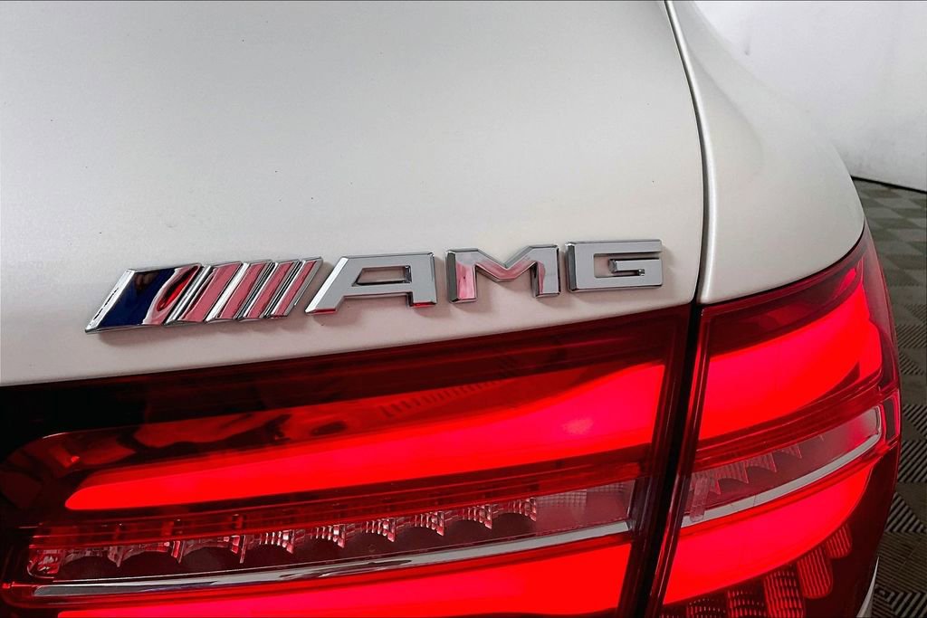 Used 2019 Mercedes-Benz GLC 300 w/ AMG Line image 14