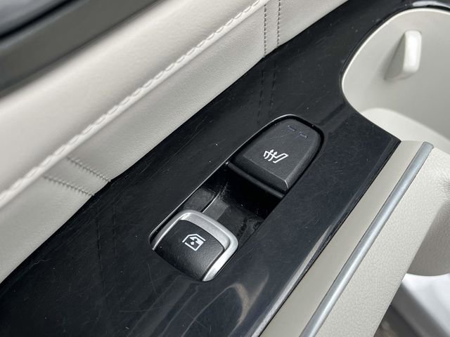 Used 2024 Kia Sorento SX Prestige image 19