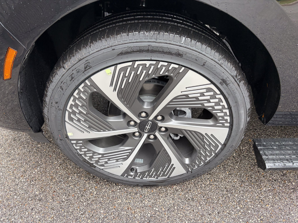 New 2027 Lincoln Navigator Black Label AWD/4WD image 73