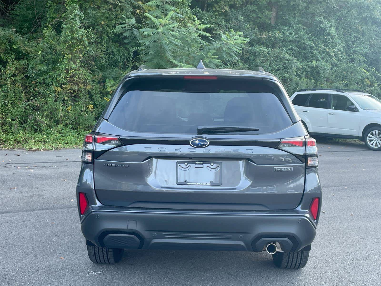 New 2026 Subaru Forester Touring AWD/4WD image 4