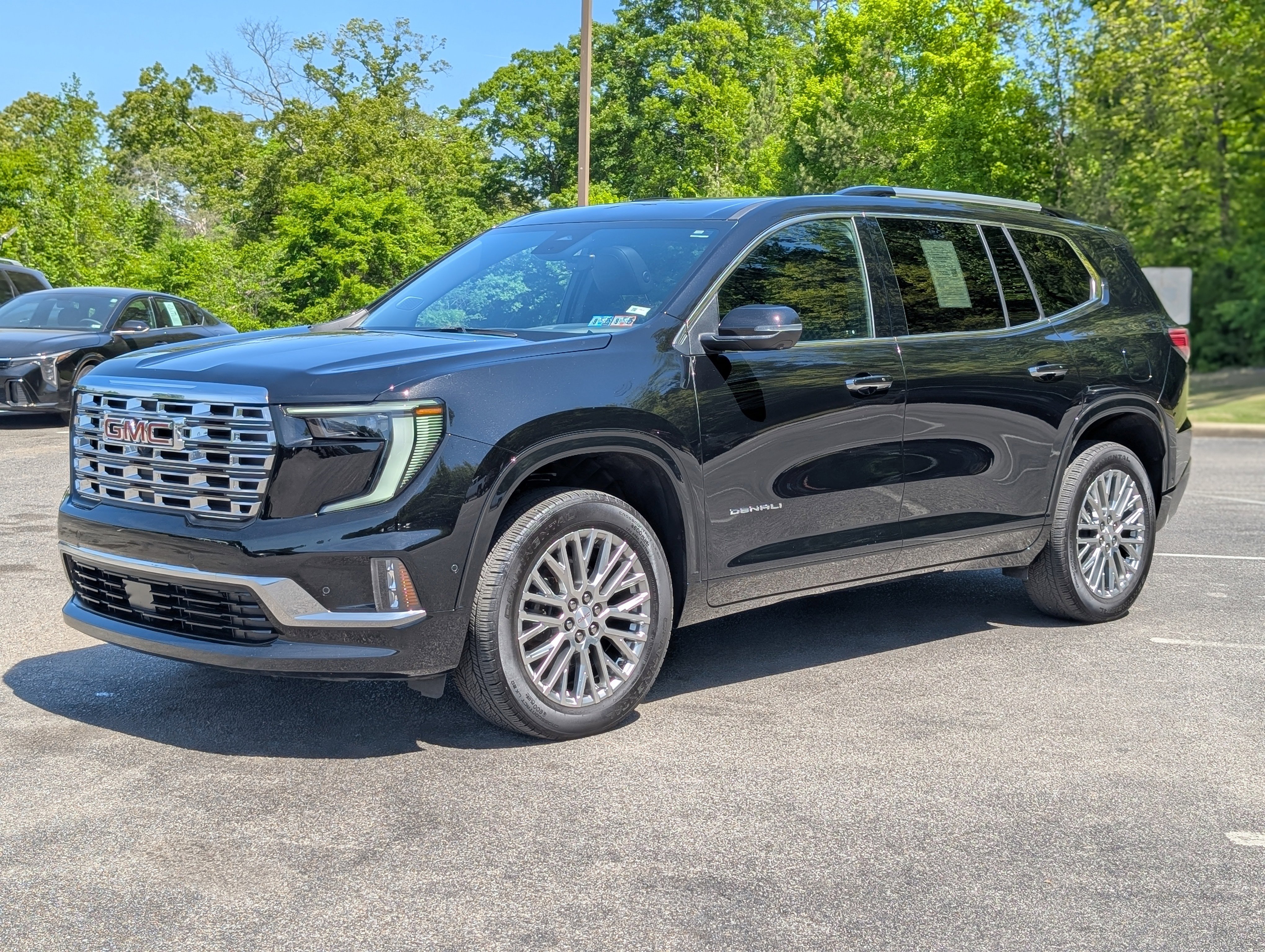 Used 2024 GMC Acadia Denali w/ Super Cruise Package image 5