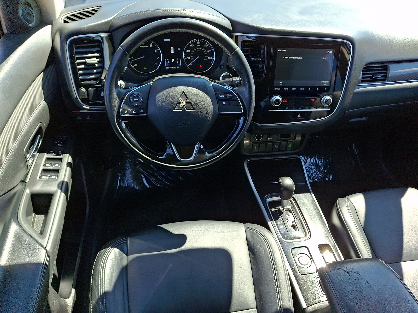 Used 2020 Mitsubishi Outlander ES AWD/4WD image 12