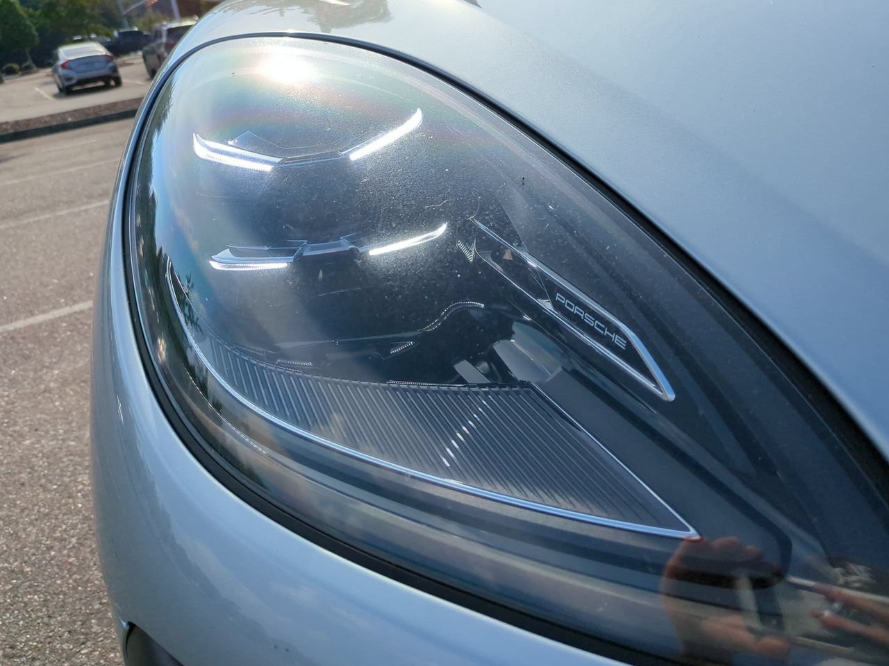 Used 2025 Porsche Macan AWD/4WD image 10