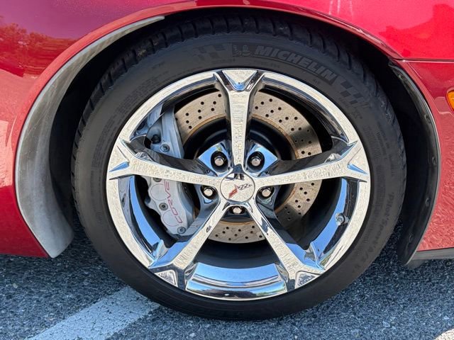 Used 2013 Chevrolet Corvette Grand Sport w/ 3LT Preferred Equipment Group RWD image 13