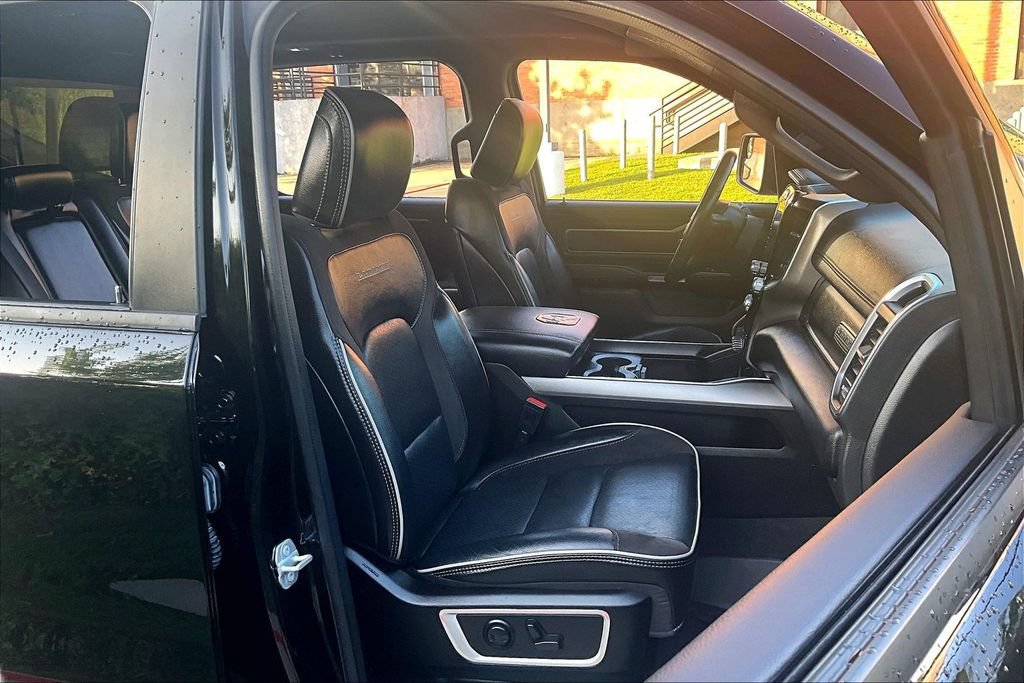 Used 2023 RAM 1500 Laramie RWD image 10