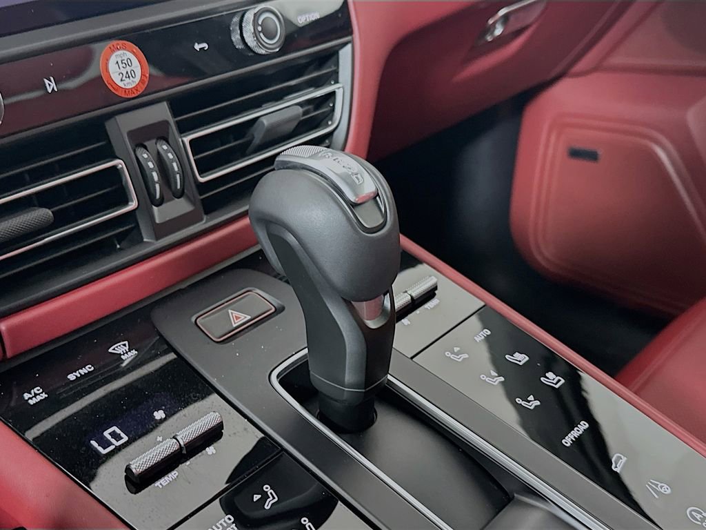 New 2026 Porsche Macan Turbo AWD/4WD image 19