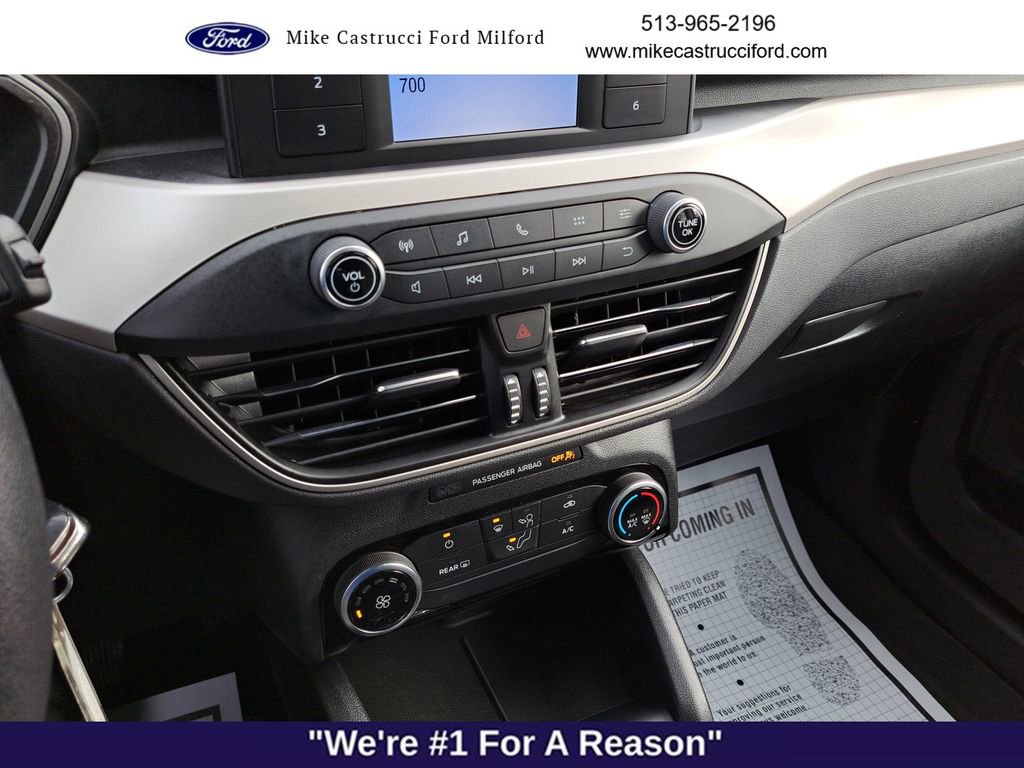 Certified 2022 Ford Escape S image 13