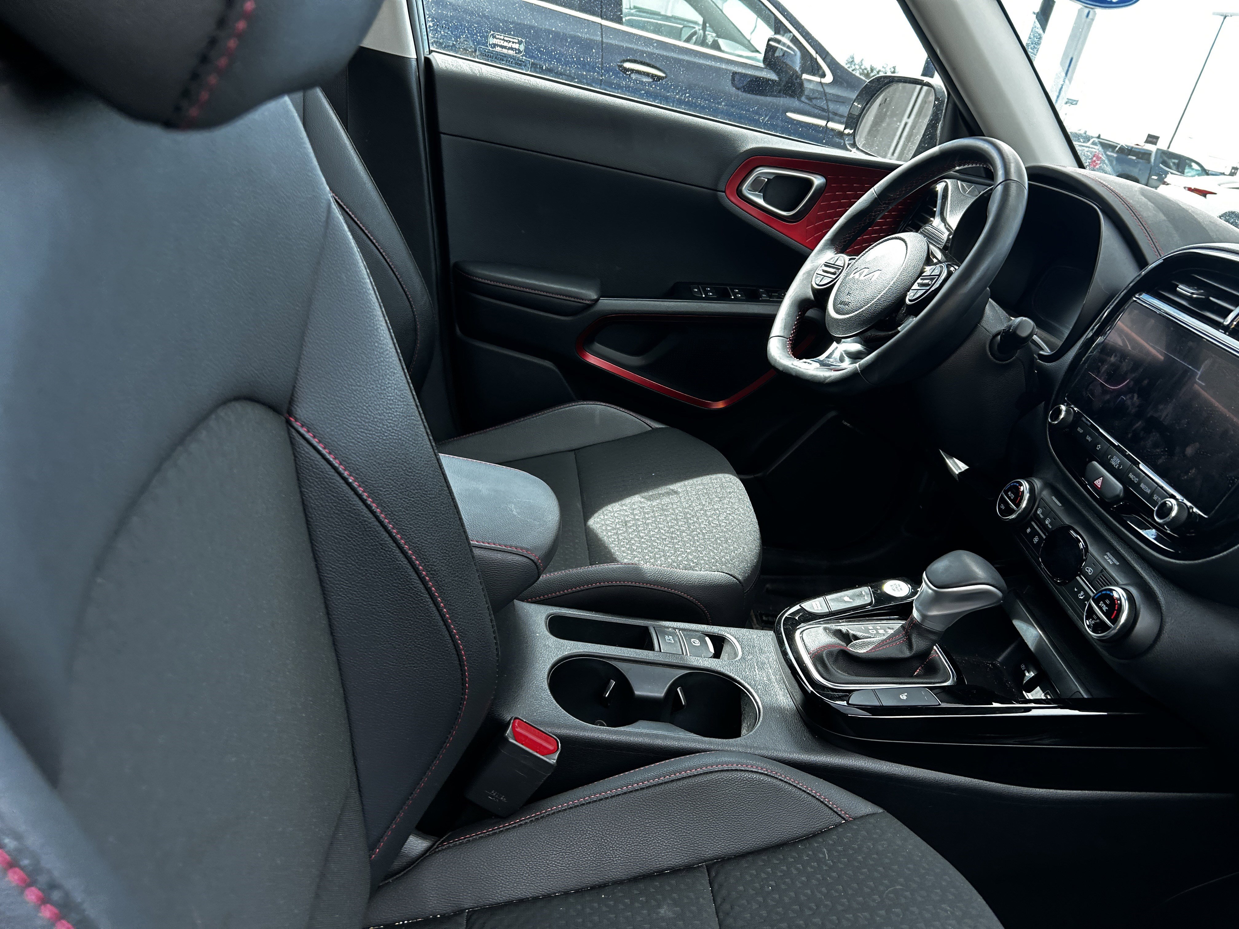 Used 2024 Kia Soul GT-Line w/ Option Group 020 image 13