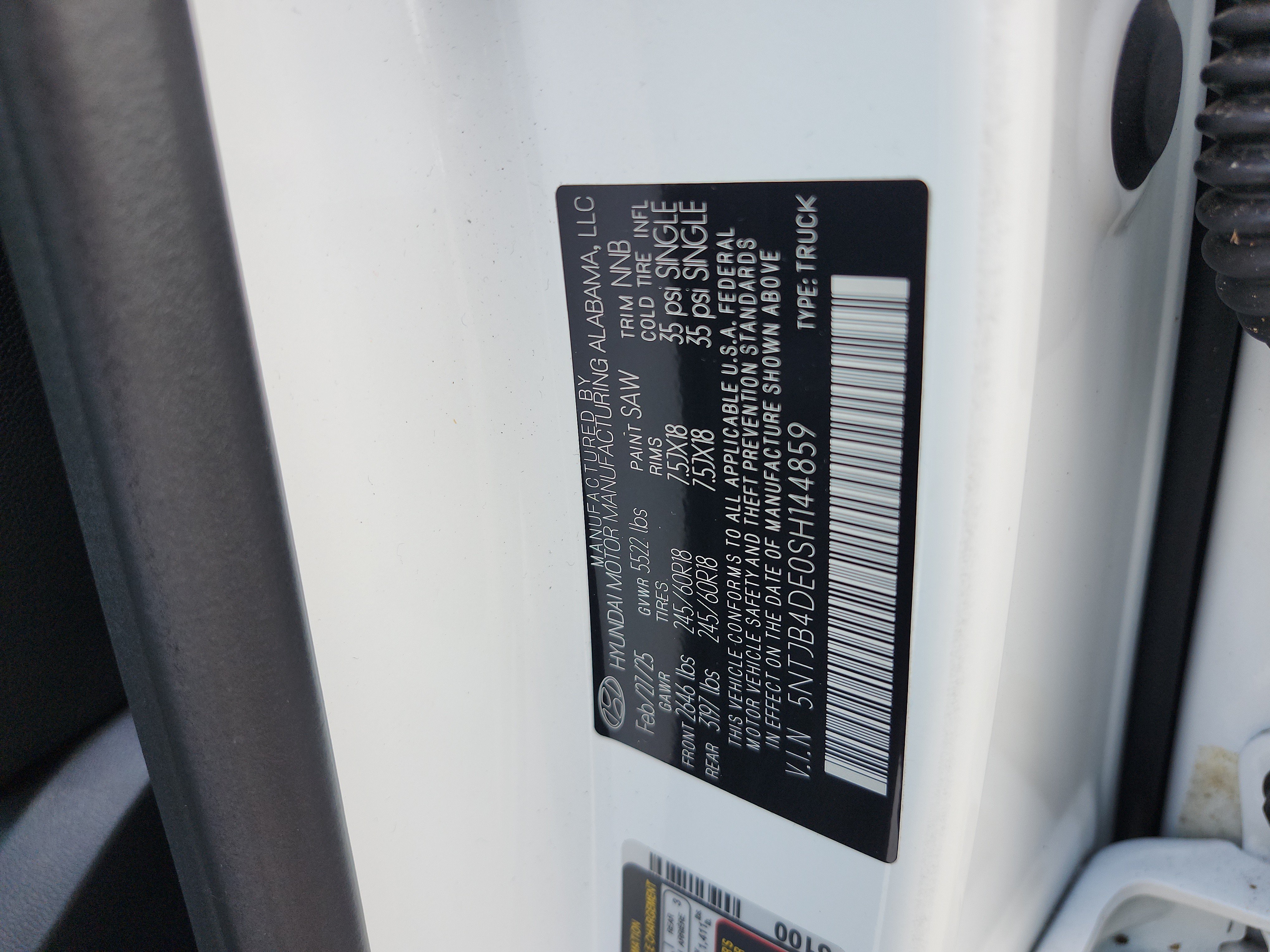 Certified 2025 Hyundai Santa Cruz SEL FWD image 22