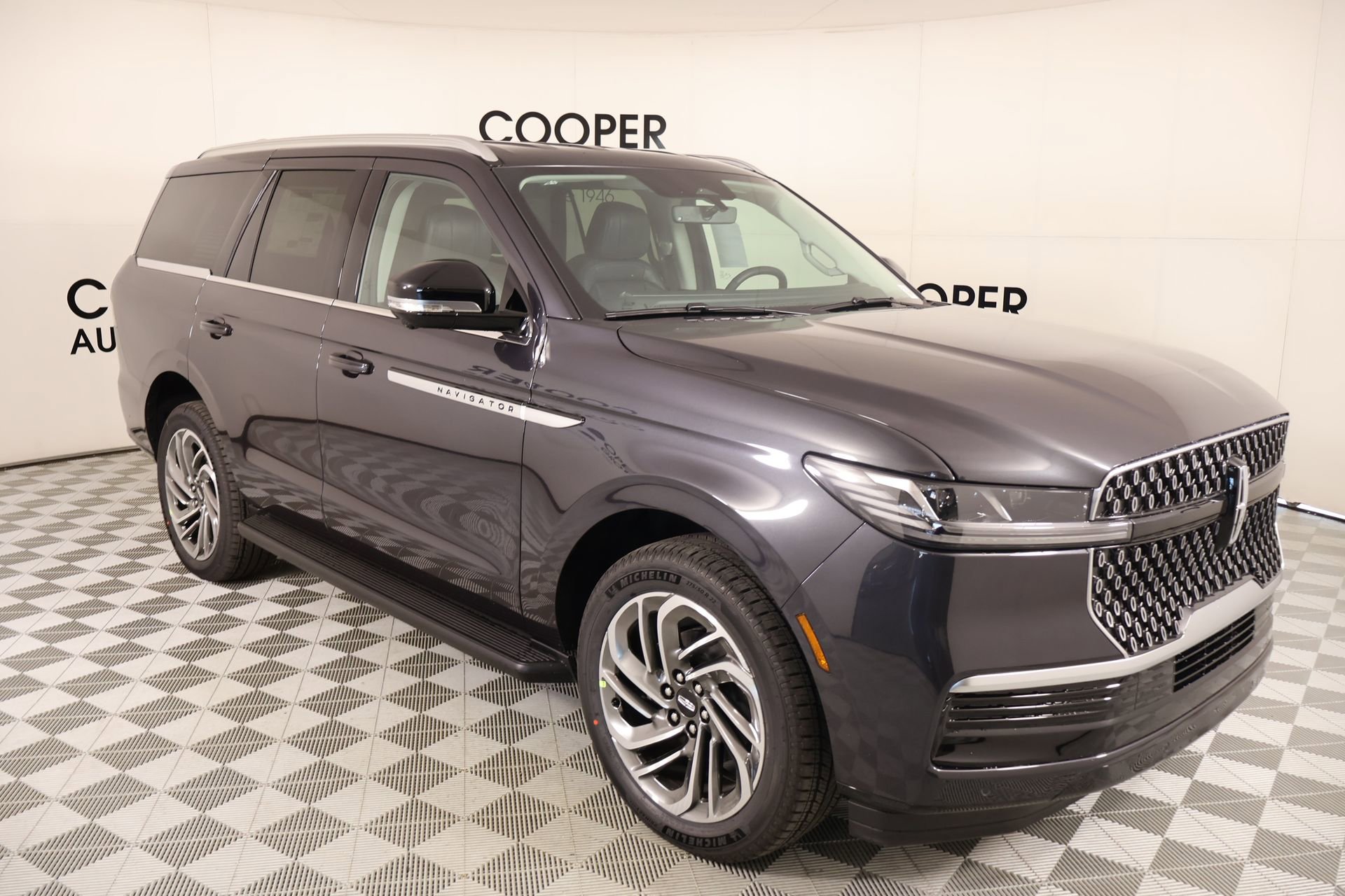 New 2026 Lincoln Navigator Premiere