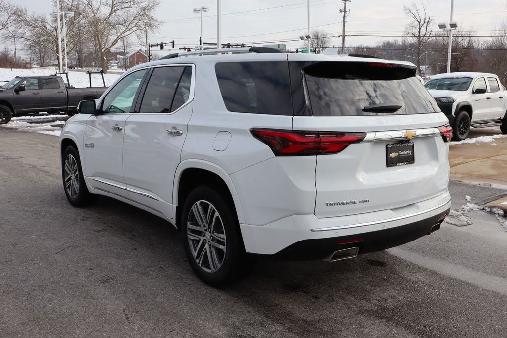 Used 2022 Chevrolet Traverse High Country image 36