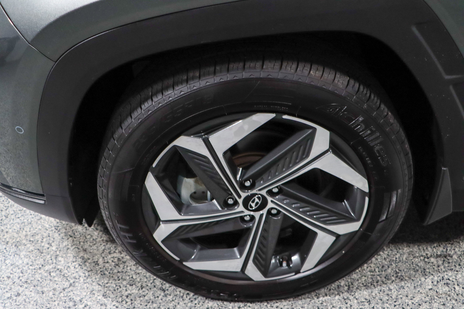 Used 2023 Hyundai Tucson Limited image 11