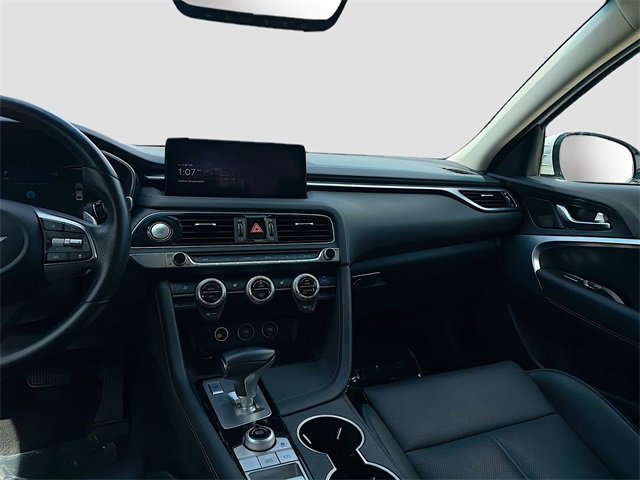 Used 2022 Genesis G70 2.0T image 22