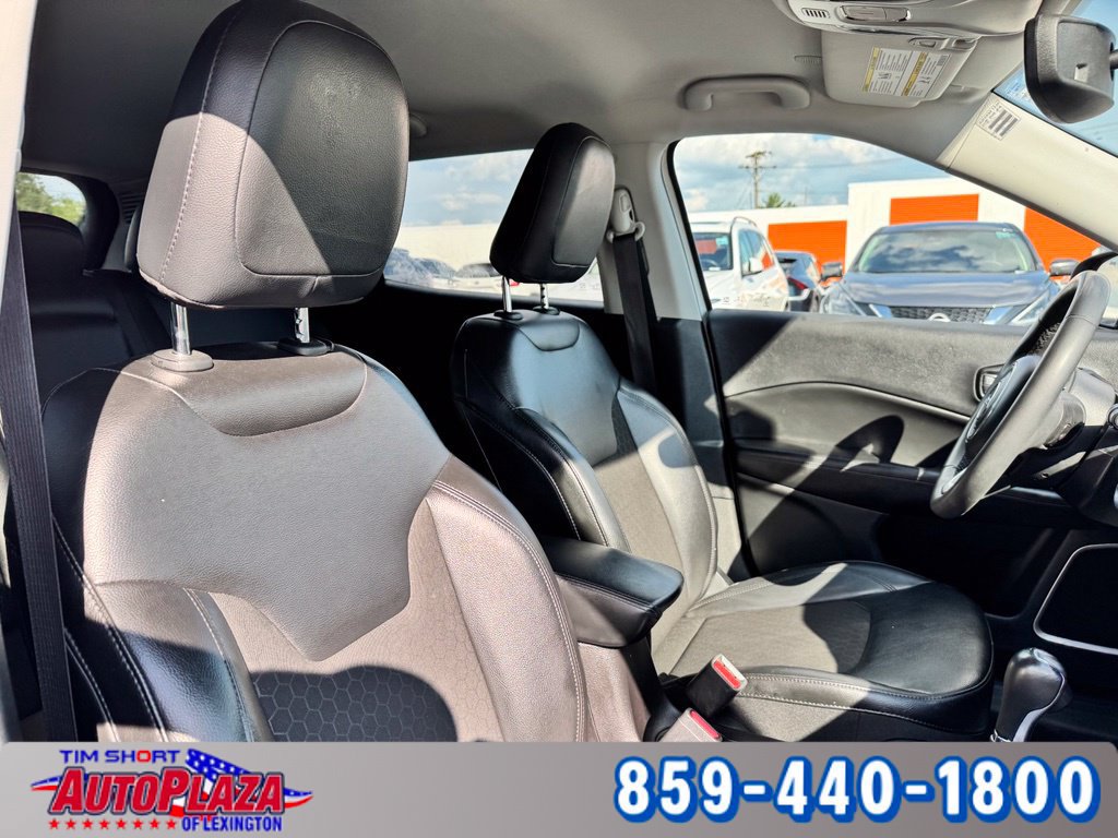 Used 2021 Jeep Compass Latitude FWD image 44