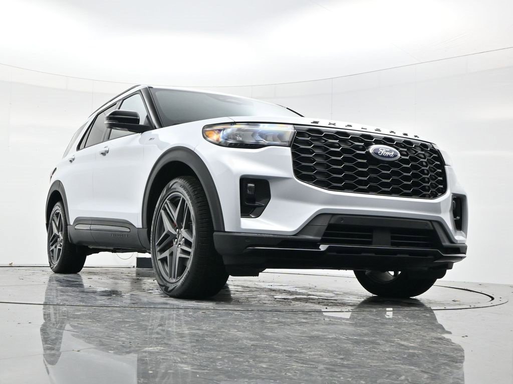 New 2026 Ford Explorer ST-Line w/ ST-Line Street Pack image 48