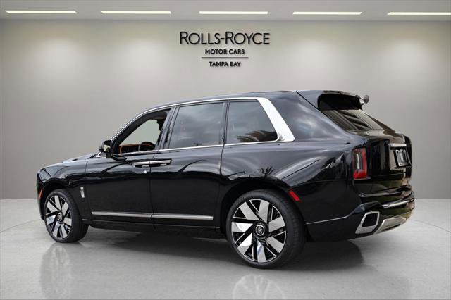 Certified 2025 Rolls-Royce Cullinan image 5