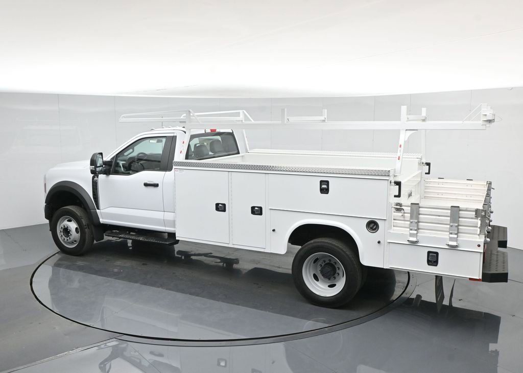 New 2025 Ford F550 2WD Regular Cab Super Duty image 54