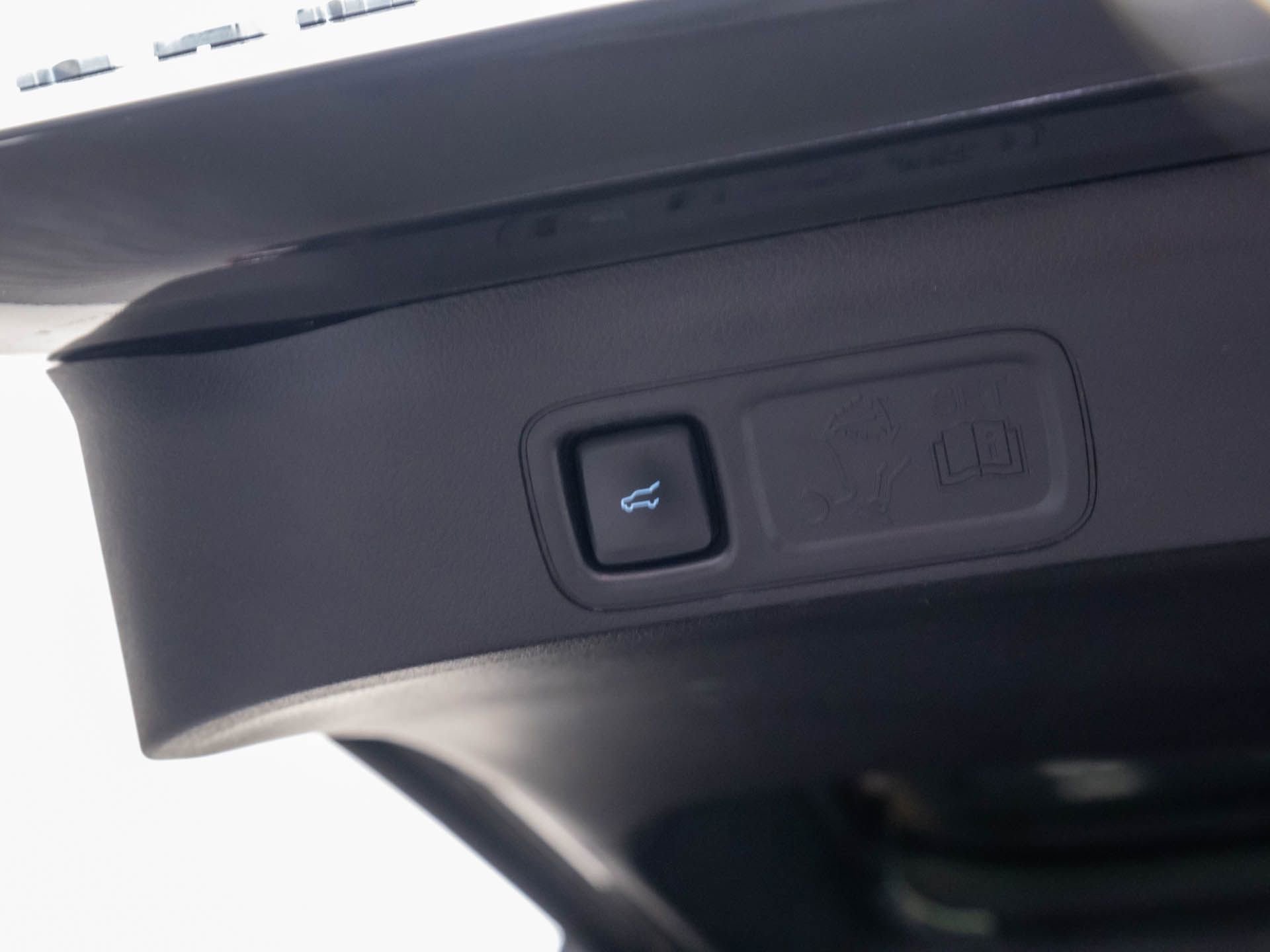 Used 2019 Ford Expedition Max Platinum image 34