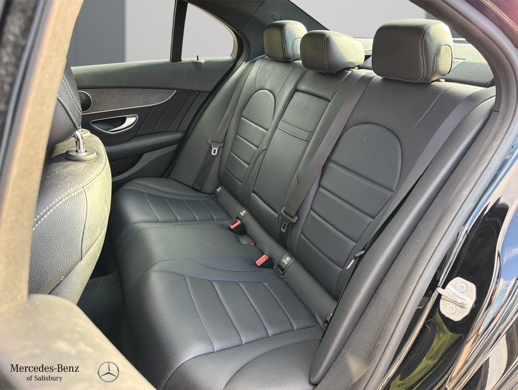 Used 2020 Mercedes-Benz C 300 4MATIC Sedan image 14