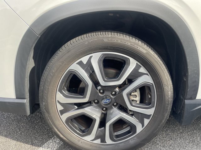 Used 2023 Subaru Ascent Touring AWD/4WD image 10
