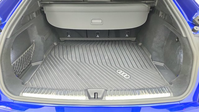 Used 2025 Audi SQ5 Premium Plus AWD/4WD image 29