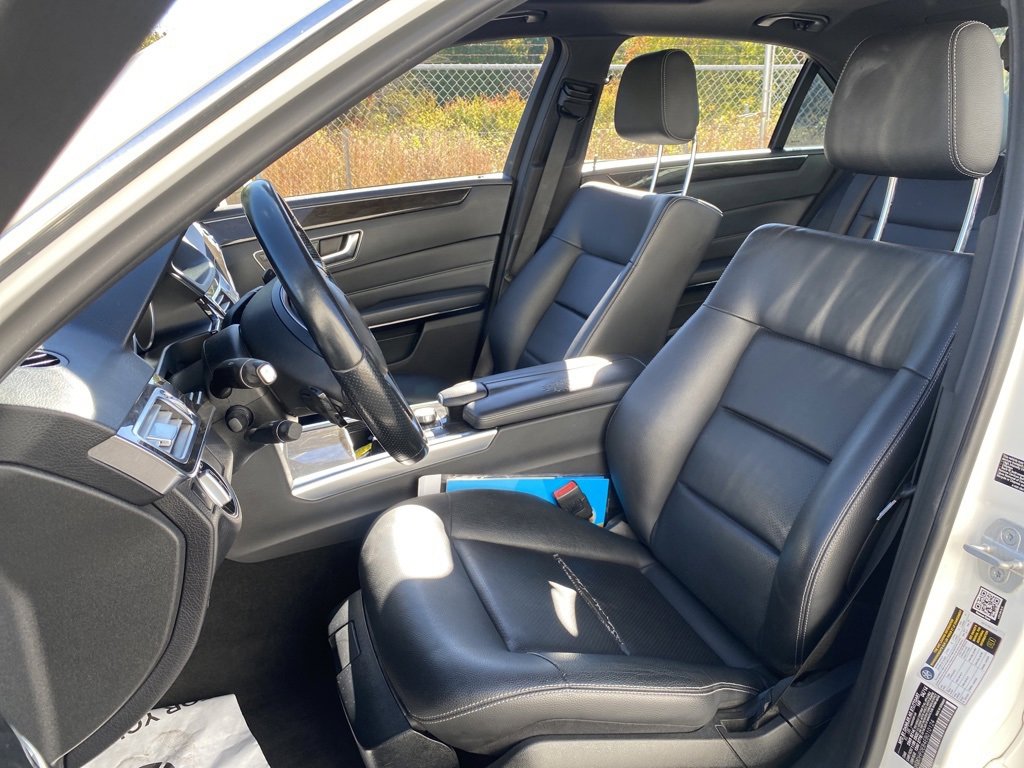 Used 2014 Mercedes-Benz E 250 BlueTEC Sedan image 23