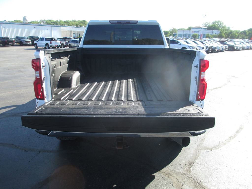 Used 2020 Chevrolet Silverado 2500 LTZ w/ LTZ Premium Package AWD/4WD image 7