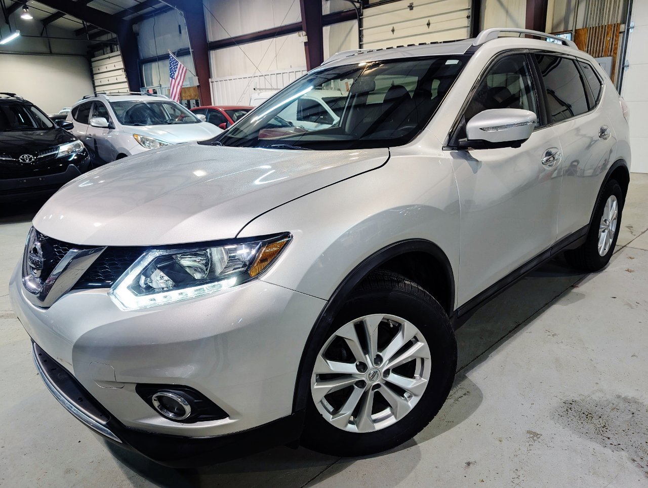 Used 2015 Nissan Rogue SV w/ SV Premium Package