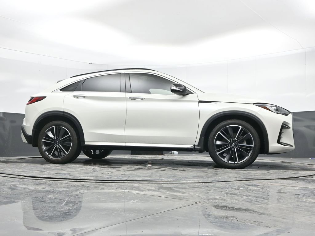 Used 2023 INFINITI QX55 Luxe w/ Cargo Package image 45