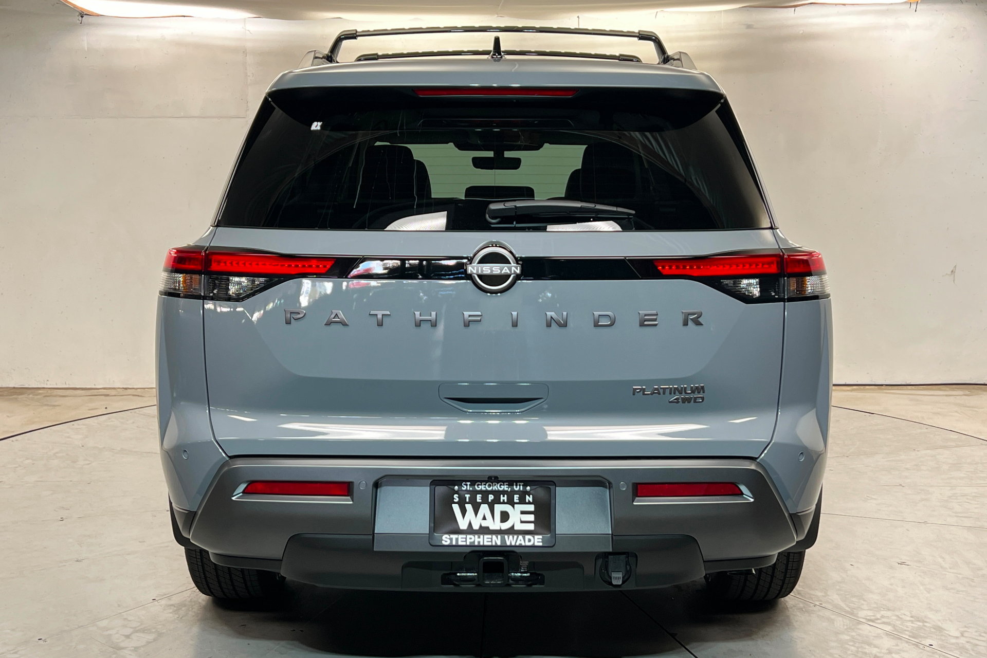 New 2026 Nissan Pathfinder Platinum w/ Cargo Package AWD/4WD image 4