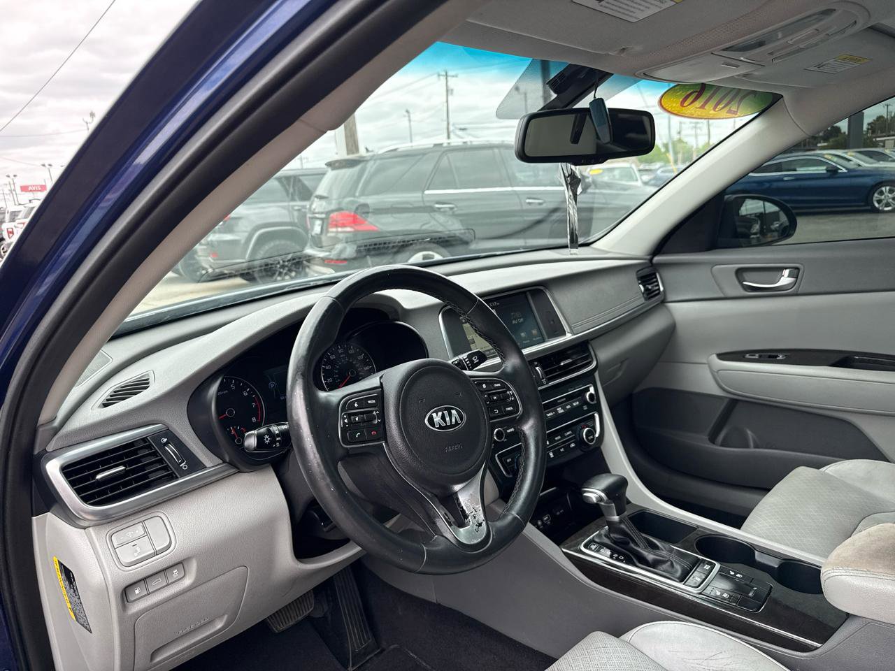 Used 2016 Kia Optima EX w/ Premium Package FWD image 8