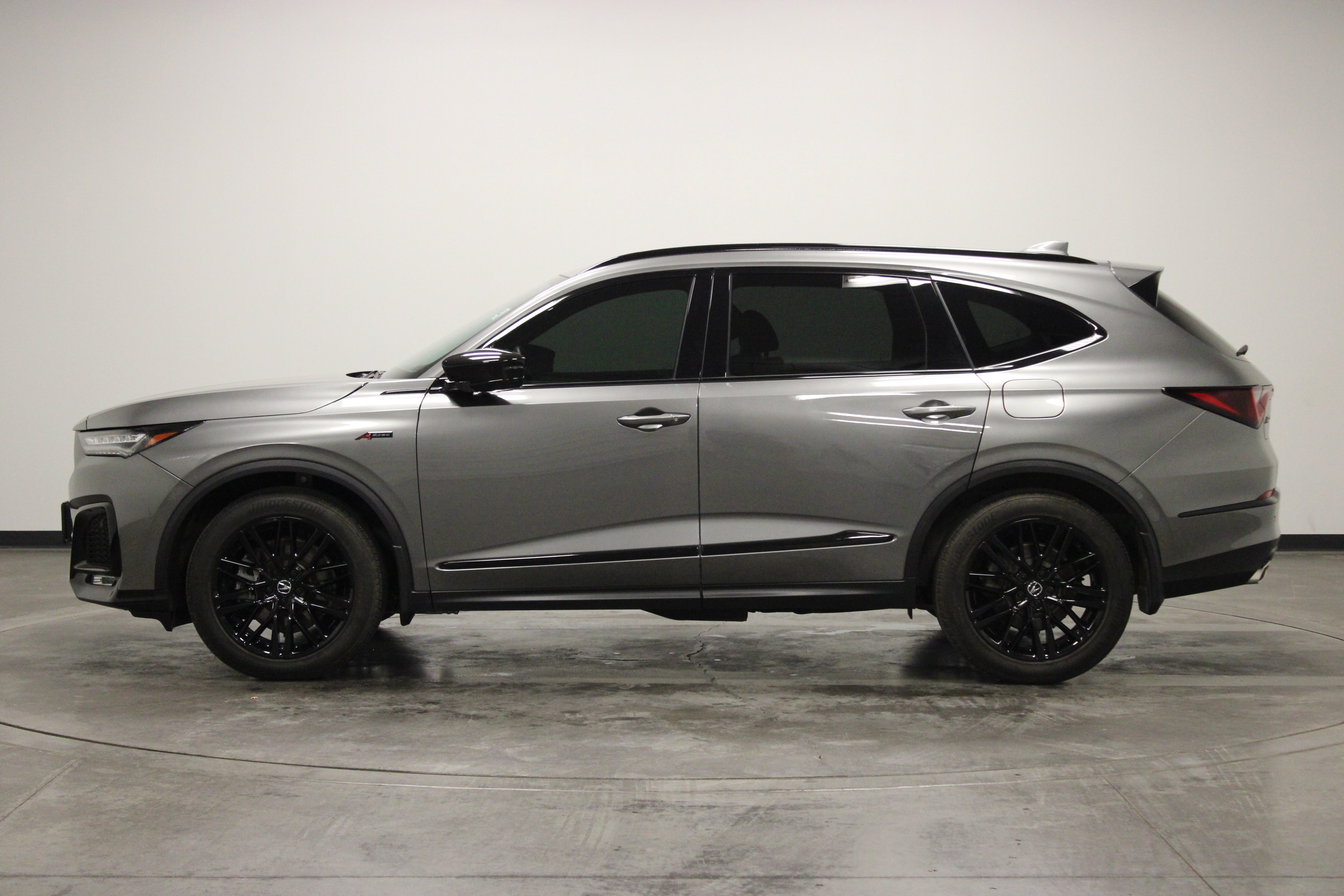 Used 2025 Acura MDX A-Spec AWD/4WD image 5