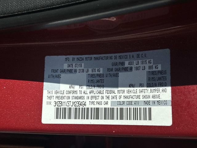 Used 2018 MAZDA MAZDA3 Touring FWD image 31