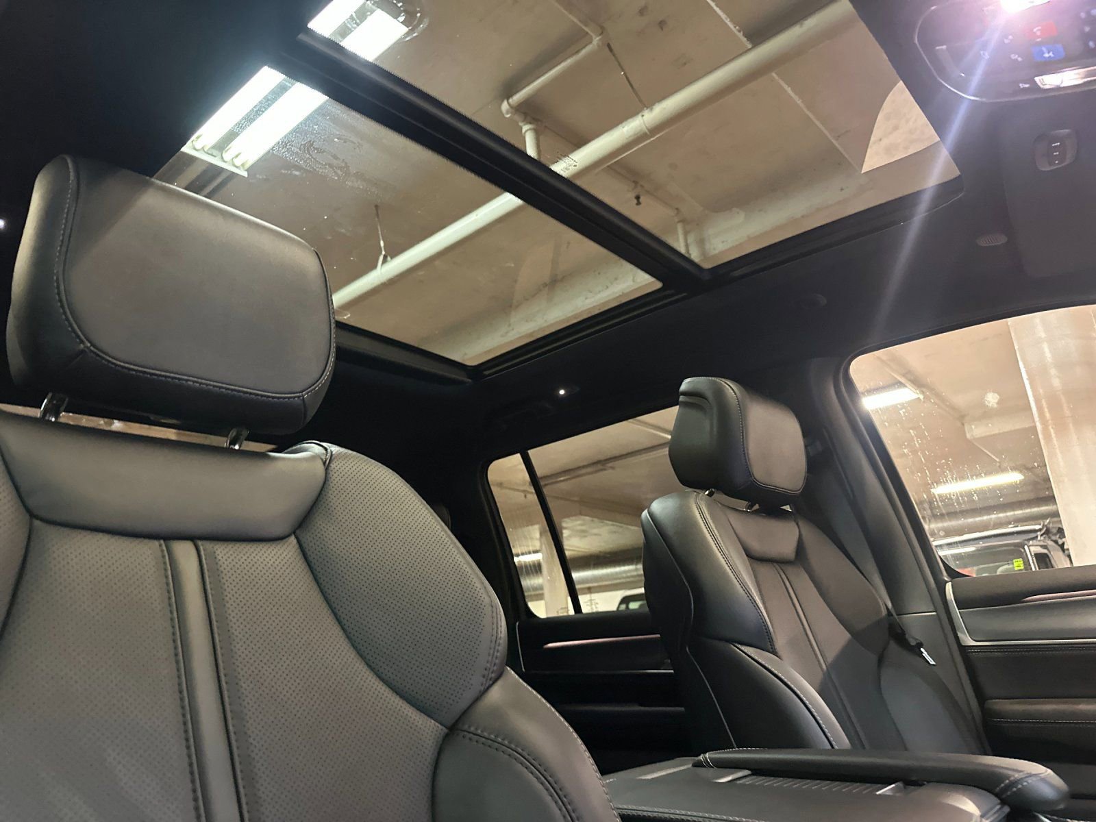 New 2026 Jeep Grand Wagoneer Limited image 17