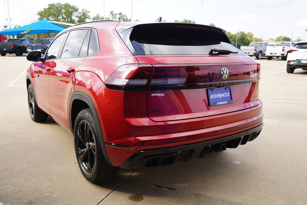 Used 2025 Volkswagen Atlas Cross Sport SEL R-Line image 11
