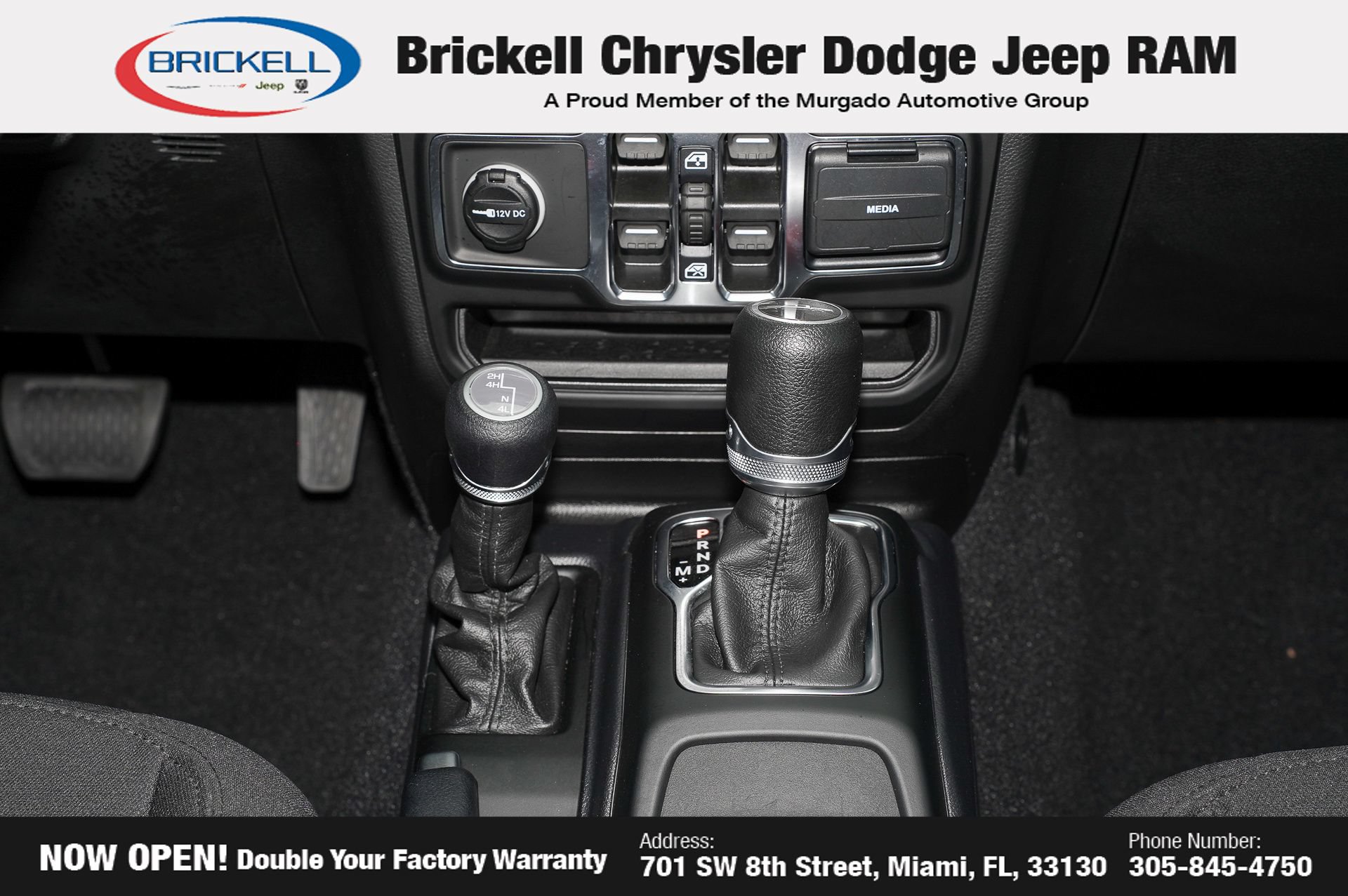 Used 2023 Jeep Gladiator Sport AWD/4WD image 25