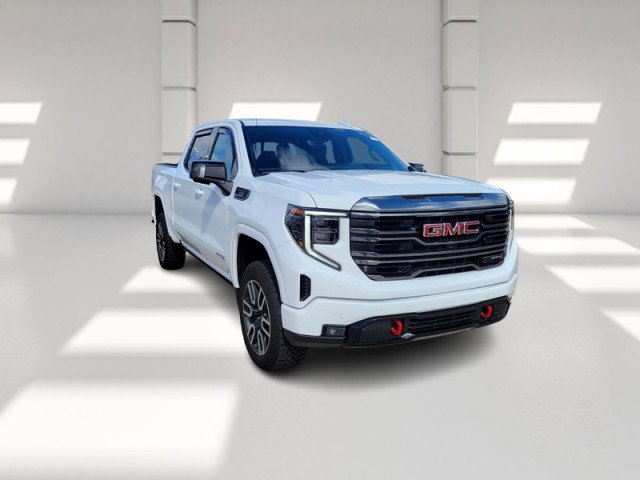 Used 2024 GMC Sierra 1500 AT4 w/ Technology Package image 4
