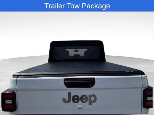 Used 2021 Jeep Gladiator Overland w/ LED Lighting Group AWD/4WD image 4