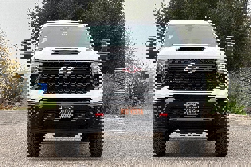 New 2026 Chevrolet Silverado 2500 ZR2 w/ LPO, Dark Essentials Package image 9