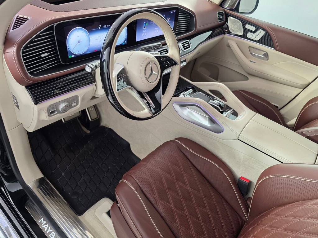 Certified 2025 Mercedes-Benz Maybach GLS 600 4MATIC image 10