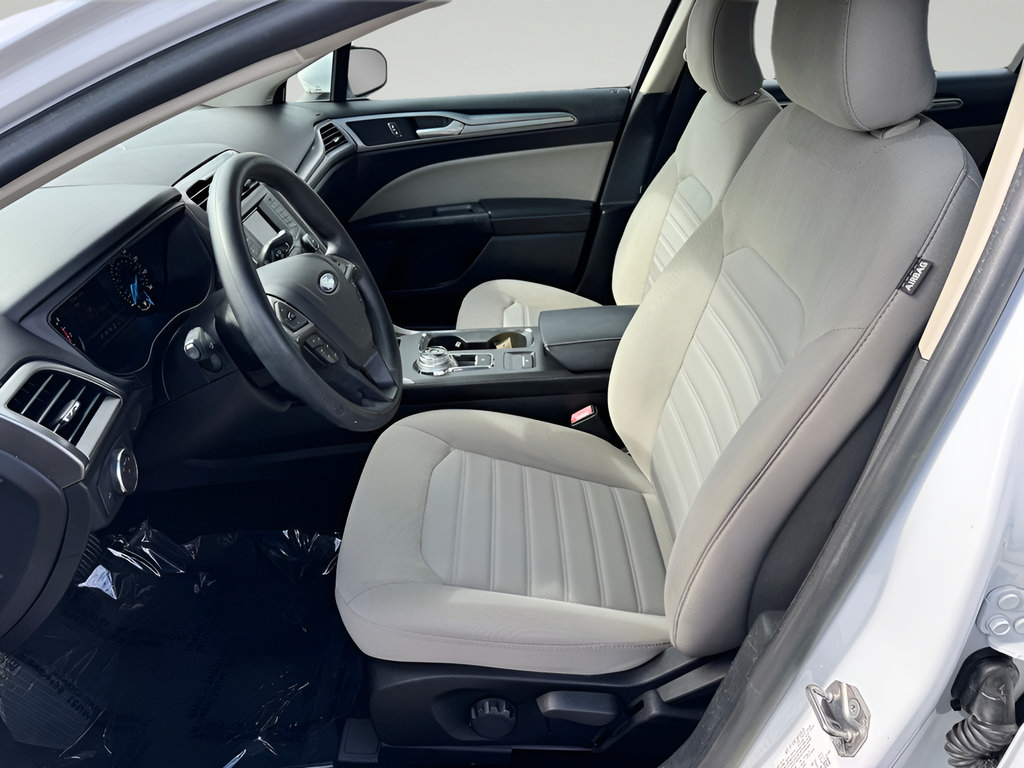 Used 2019 Ford Fusion S FWD image 15