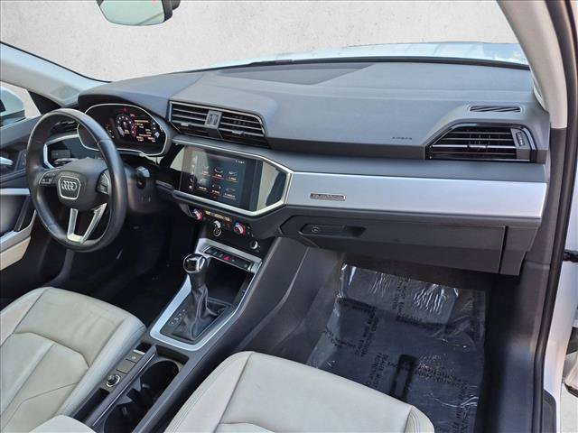 Used 2021 Audi Q3 2.0T Premium w/ Convenience Package AWD/4WD image 21