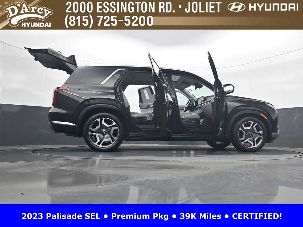 Used 2023 Hyundai Palisade SEL w/ Cargo Package image 34